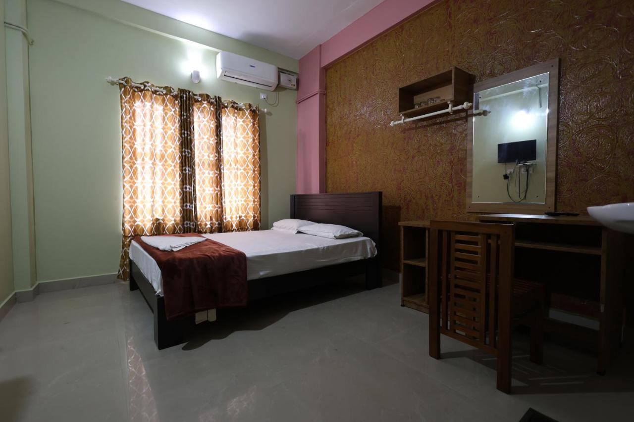 Wayanad Regal Residency Hotel Kalpatta Exterior foto