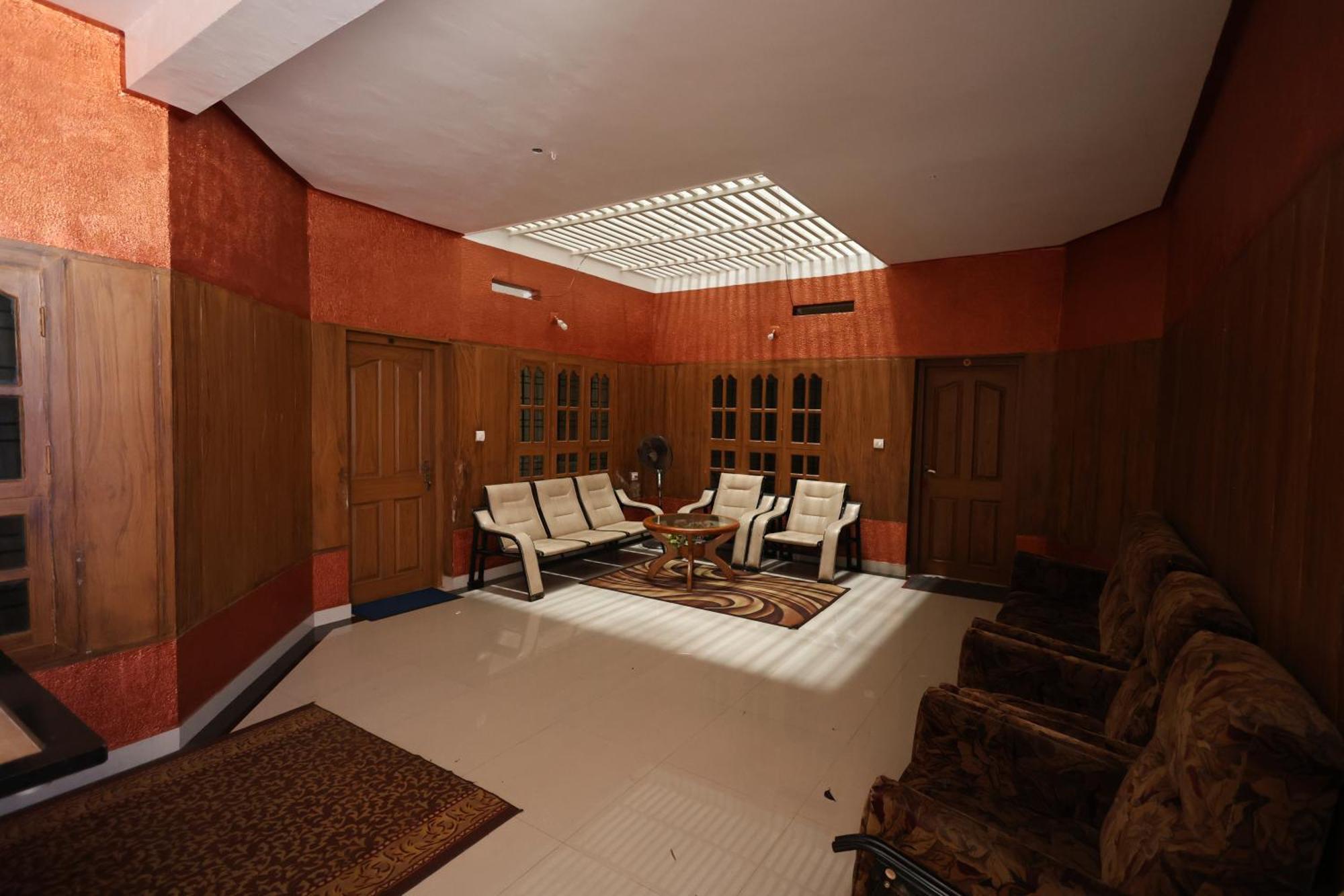 Wayanad Regal Residency Hotel Kalpatta Exterior foto
